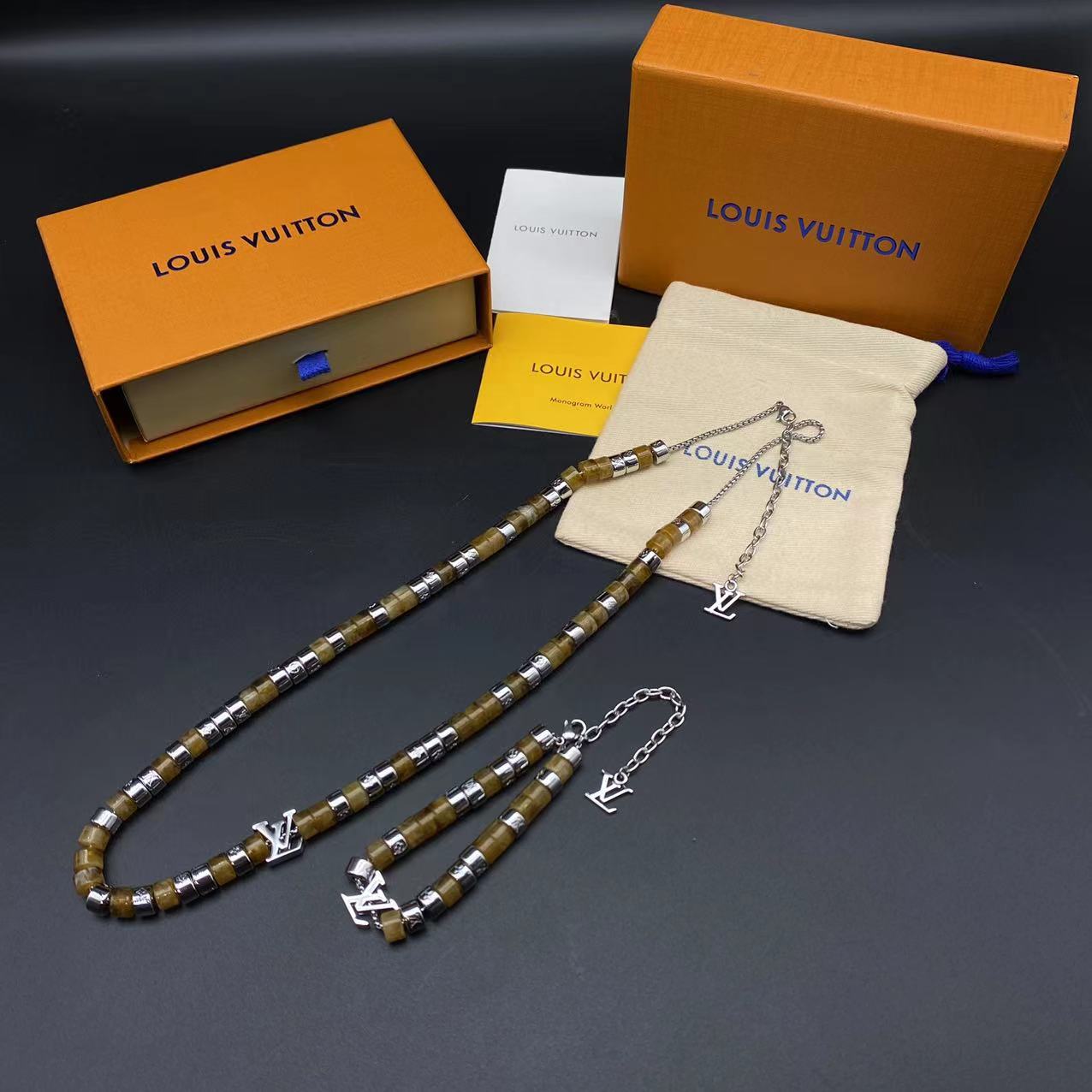 168 RMB ​NECKLACE/ 128 RMB BRACELET