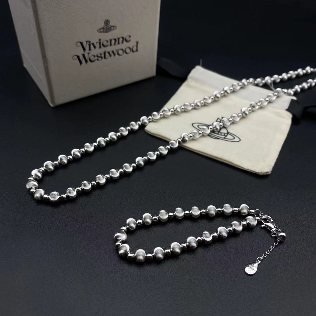 168 RMB BRACELET/ 288 RMB NECKLACE