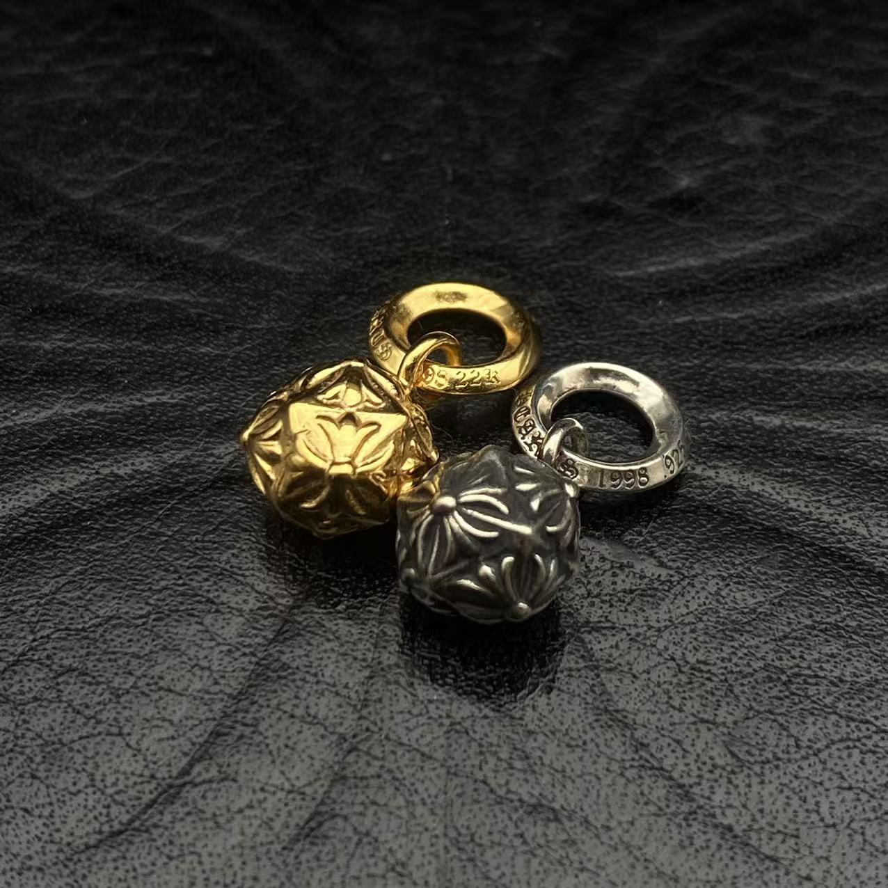 220 RMB92.5s /  258 RMB（gold plated）